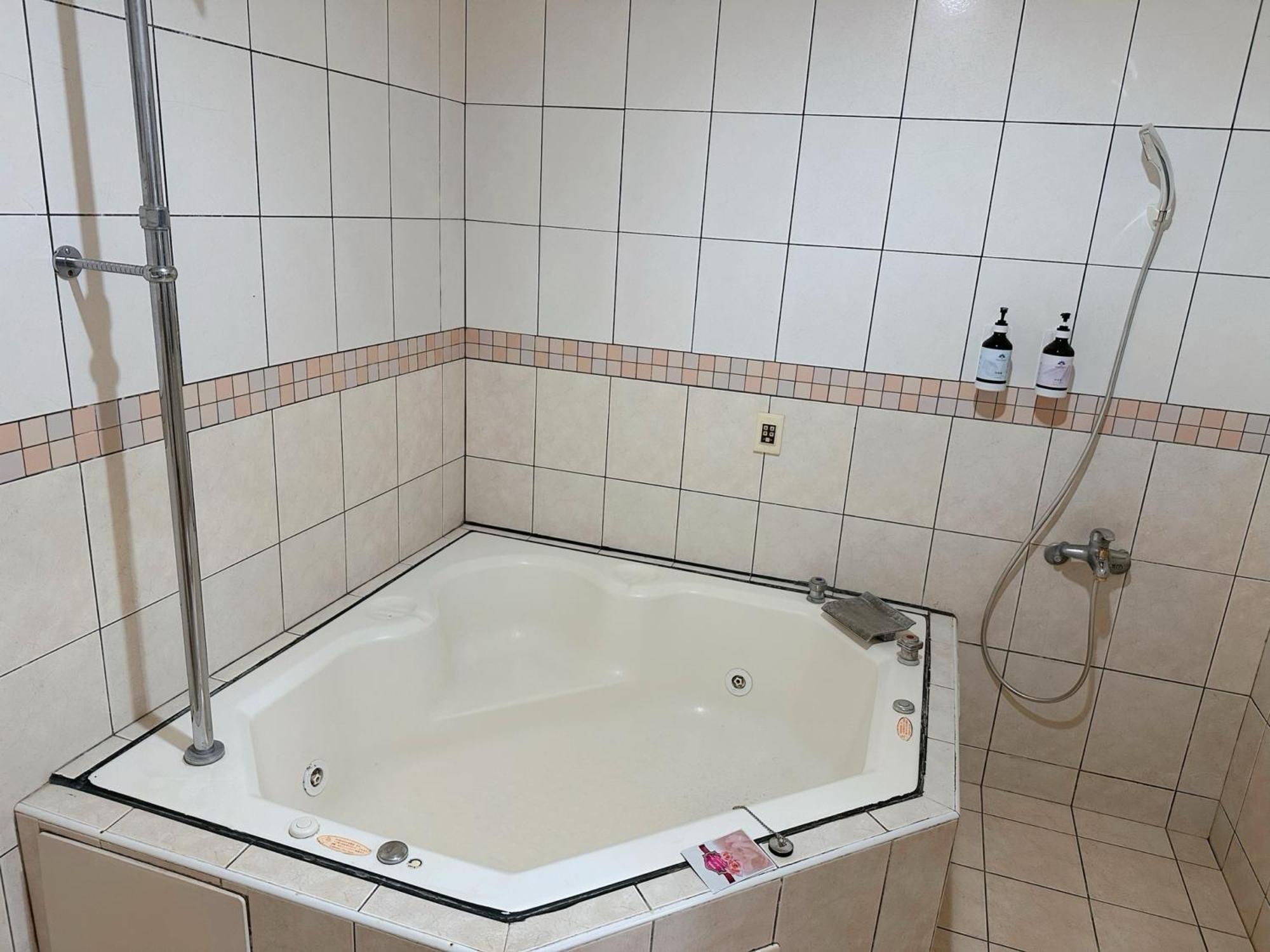 Hua Du Motel Jiji Eksteriør bilde
